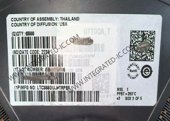 LTC3880IUJ Integrated Circuit Chip Dual Output PolyPhase Step-Down DC/DC Controller