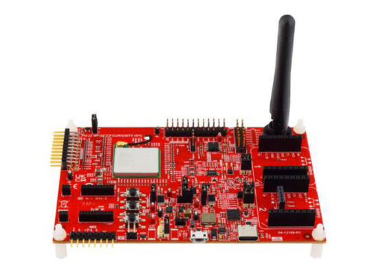 EV68D28A Embedded Solutions PIC32MZ-W1 And WFI32E04 Wi-Fi MCU High Pin Count Curiosity Board