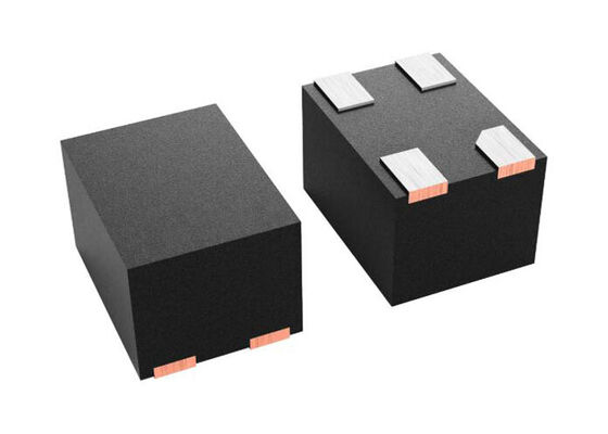 CDC6C024000HDLYRQ1 Integrated Circuit Chip Automotive Bulk-Acoustic-Wave LVCMOS Oscillator VSON-4