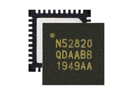 2.4GHz RF Transceiver BT Chips NRF52820-CFAA-D-R7  44-UFBGA
