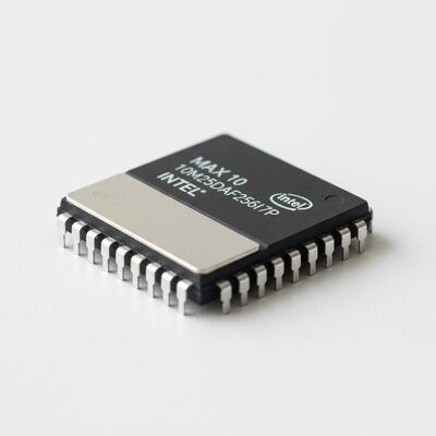 MAX 10 FPGA 10M25DAF256I7P Field Programmable Gate Array Programmable Logic Chip